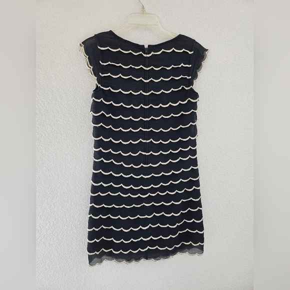 Betsey Johnson Scallop Dress - Picture 3 of 4